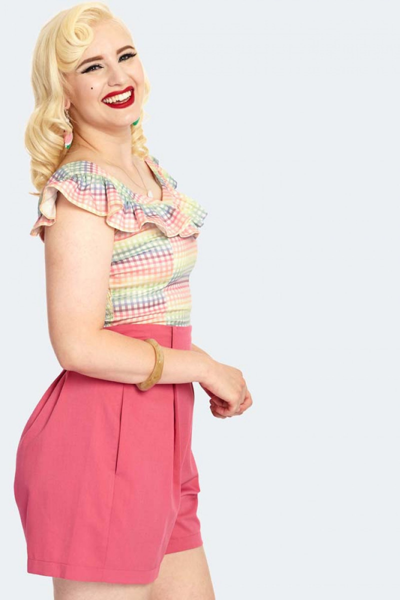 Curve Courtney Gingham Cropped Top with heart shaped pockets