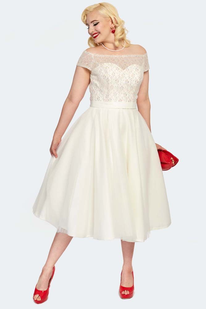 Curve Verity Multi Lace Bridal Gown