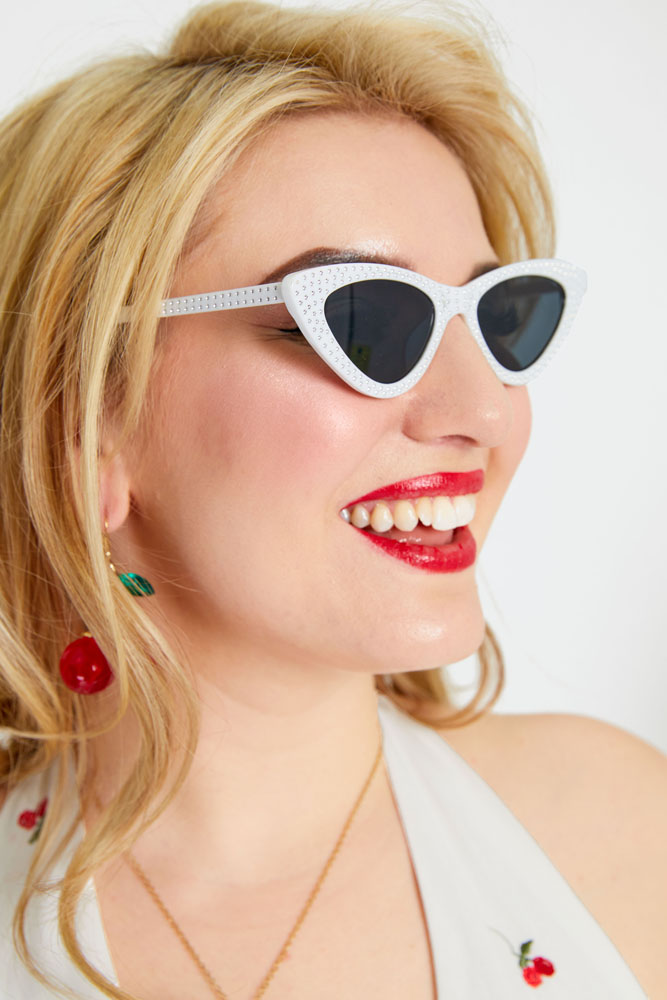 Dolly Sparkle Sunglasses in White